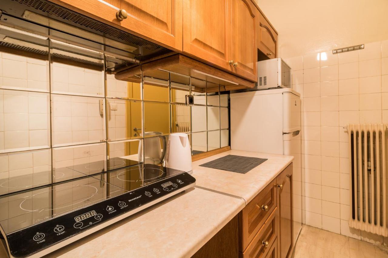 One-Bedroom Apartment - Kolonaki Atene Esterno foto